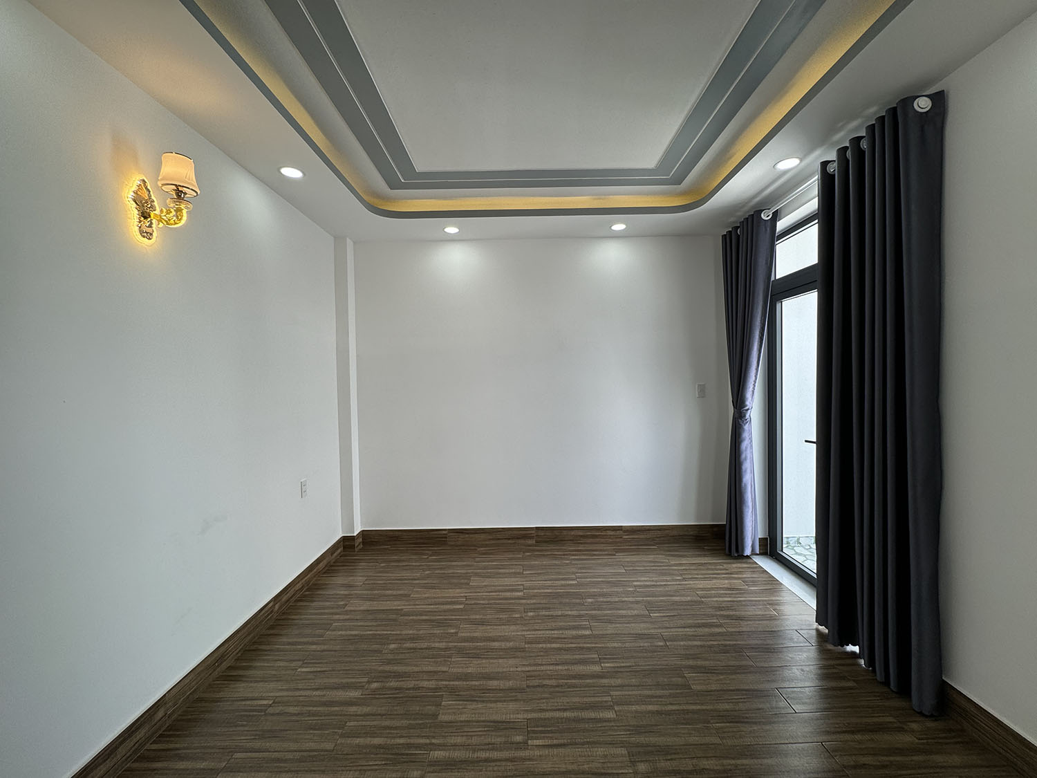 Bán nhà Nơ Trang Long, Quận Bình Thạnh Tuyệt phẩm B.thự Mini 3 lầu thiết kế Singapore hẻm ôtô 7 chỗ